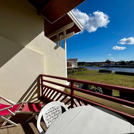 Apartment Bleu Courant - T4 Avec Balcon Vue Courant *
